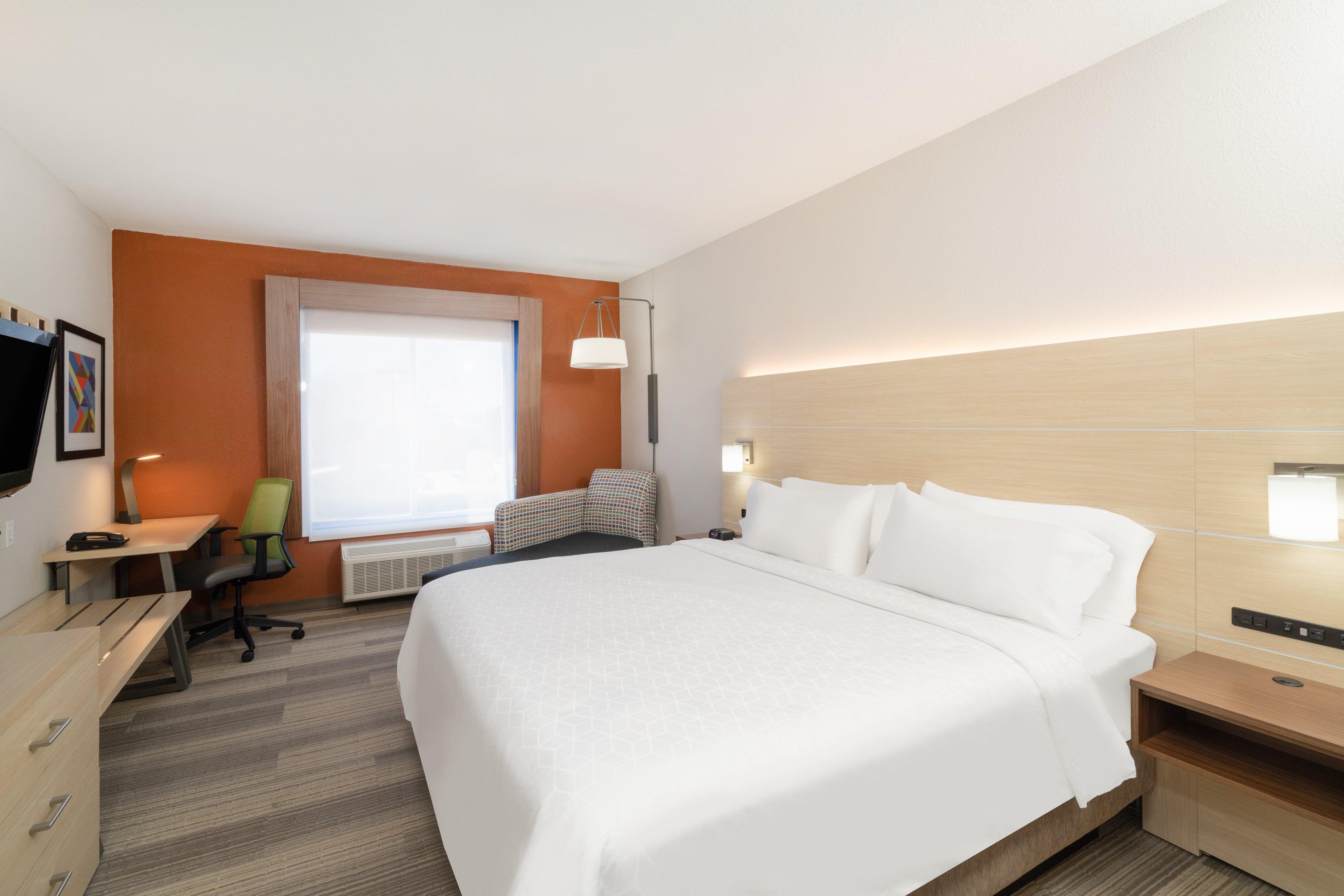 Holiday Inn Express Hotel & Suites-Magee, An Ihg Hotel Exterior photo